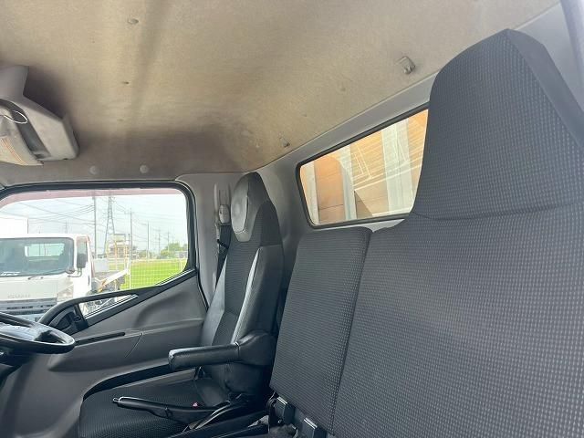 MITSUBISHI CANTER 2017