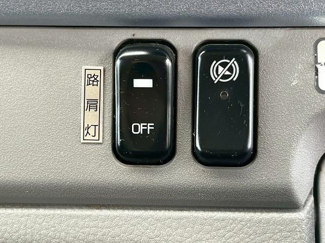 MITSUBISHI CANTER 2017