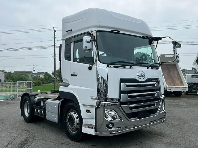 NISSAN DIESEL Quon 2022