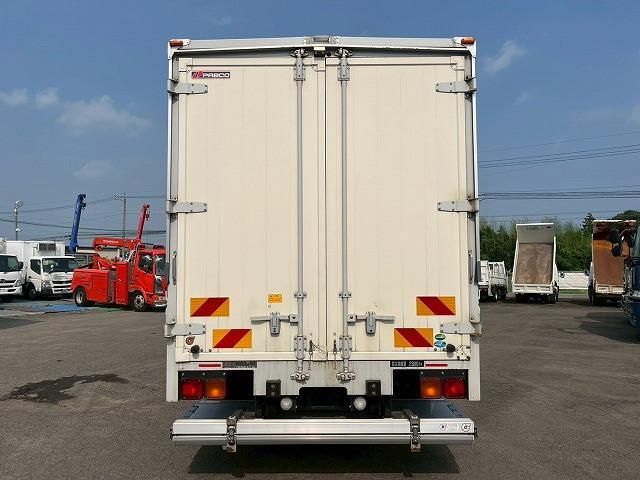 MITSUBISHI FUSOU FIGHTER 2020