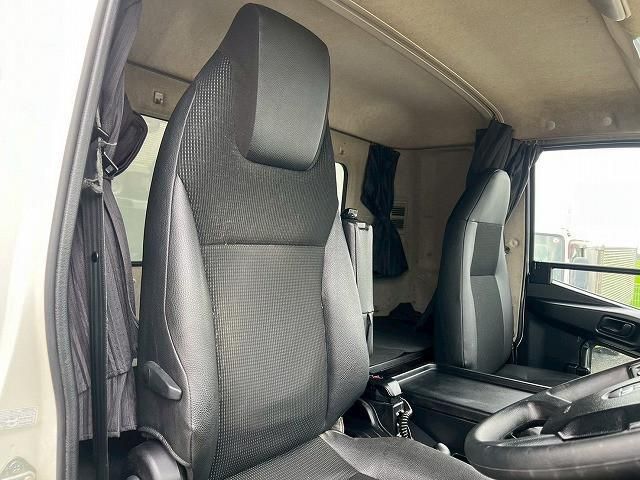 MITSUBISHI FUSOU FIGHTER 2020