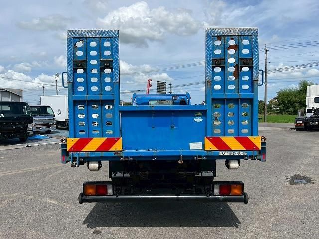 MITSUBISHI CANTER 2017