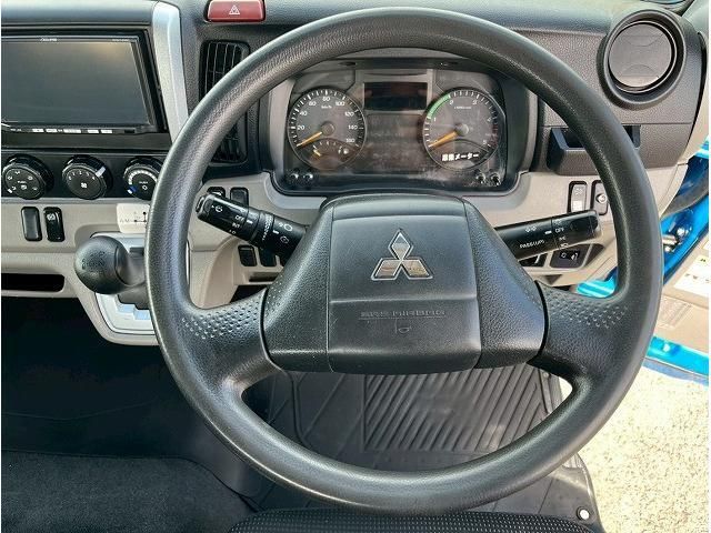 MITSUBISHI CANTER 2017