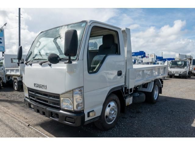 ISUZU ELF 2011