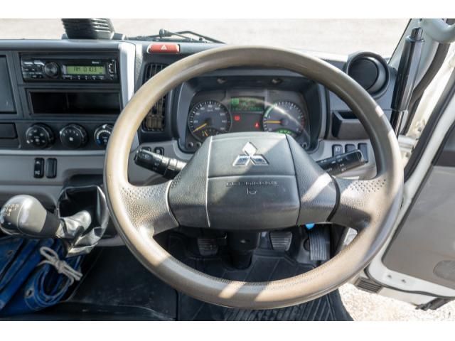 MITSUBISHI CANTER 2019