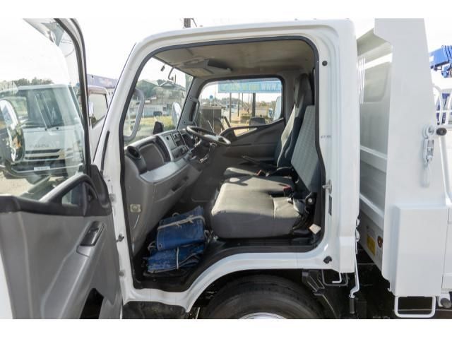 MITSUBISHI CANTER 2019