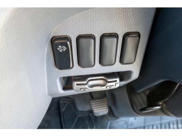 MITSUBISHI CANTER 2016