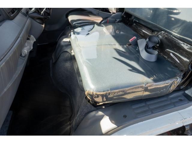 MITSUBISHI CANTER 2016