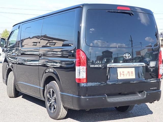 TOYOTA HIACE van 2WD 2023