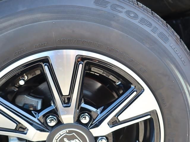 TOYOTA HIACE van 2WD 2023