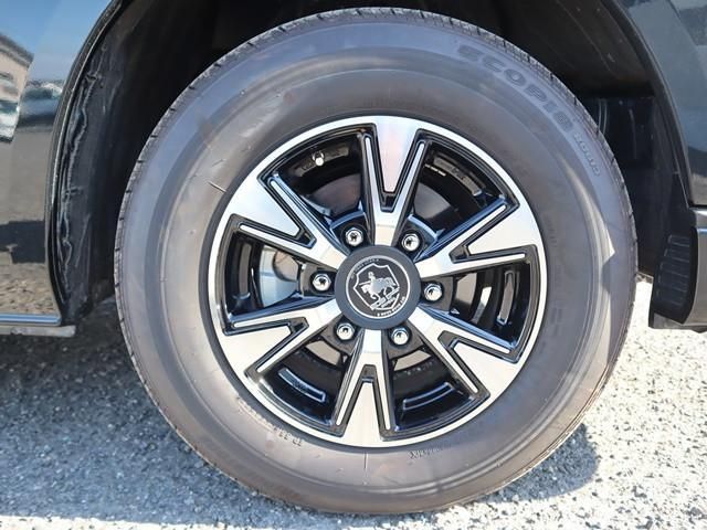 TOYOTA HIACE van 2WD 2023