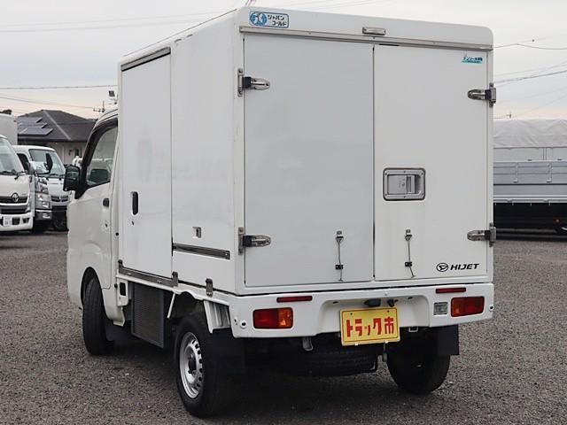 DAIHATSU HIJET truck 2015