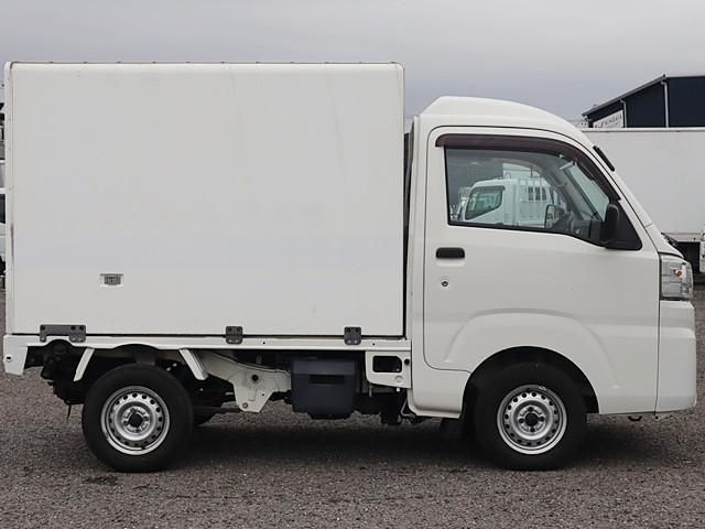 DAIHATSU HIJET truck 2015