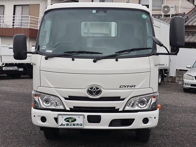 TOYOTA DYNA 2022