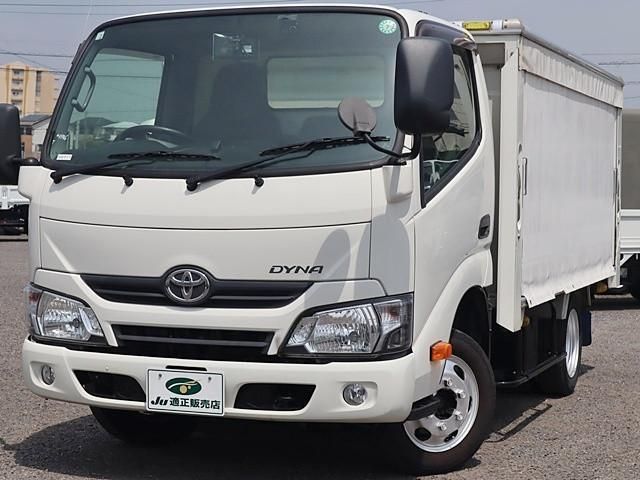 TOYOTA DYNA 2019