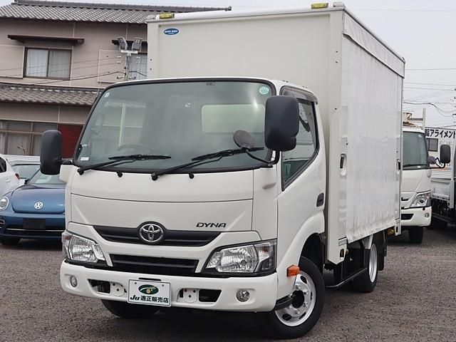 TOYOTA DYNA 2019