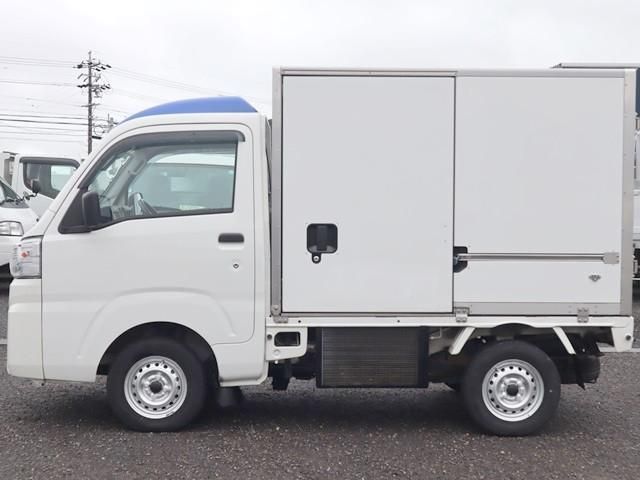 DAIHATSU HIJET truck 4WD 2021