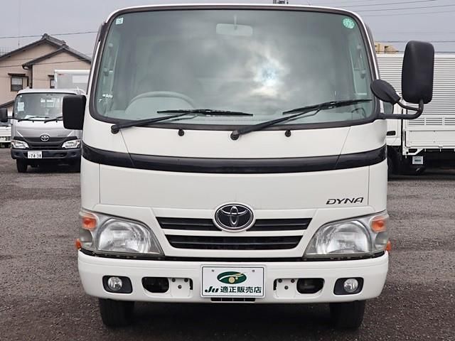 TOYOTA DYNA 2014