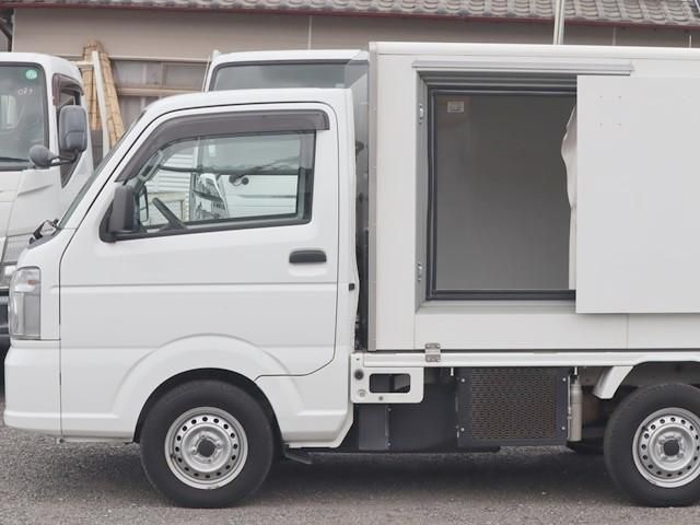 SUZUKI CARRY truck 2022