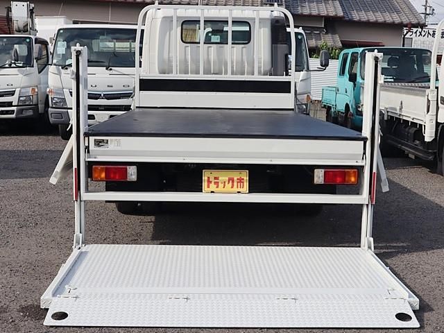 HINO DUTRO 2021