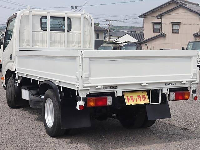 TOYOTA DYNA 2017