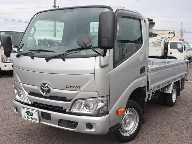 TOYOTA DYNA 2022