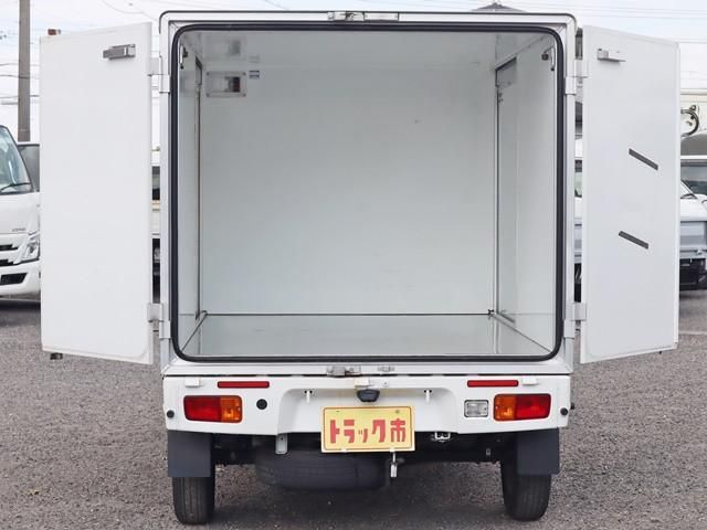 DAIHATSU HIJET truck 2019