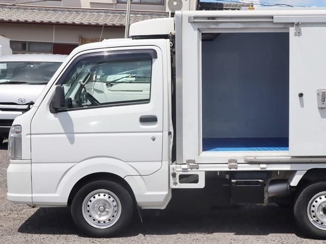 MITSUBISHI MINICAB truck 2021