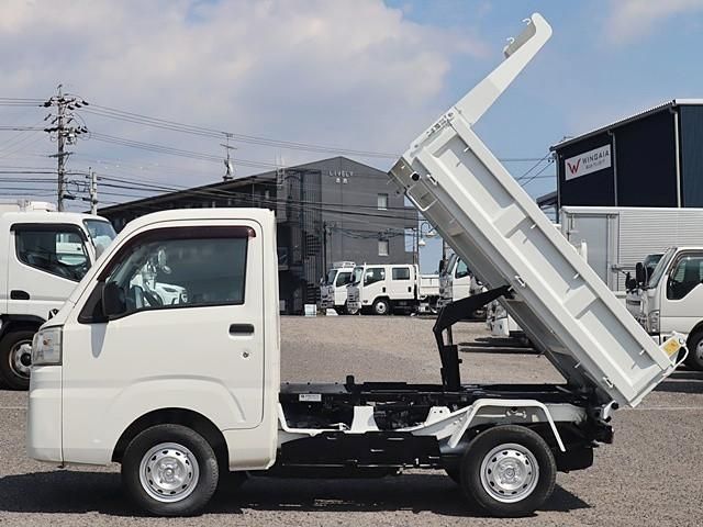 DAIHATSU HIJET truck 4WD 2016