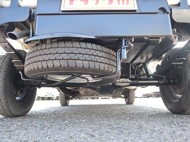 DAIHATSU HIJET truck 4WD 2016