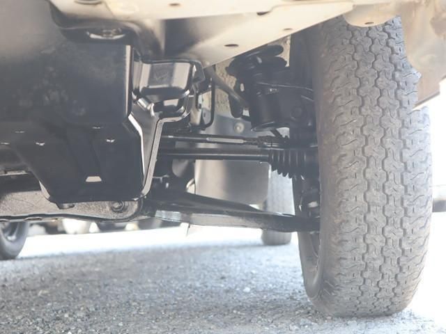 DAIHATSU HIJET truck 4WD 2016