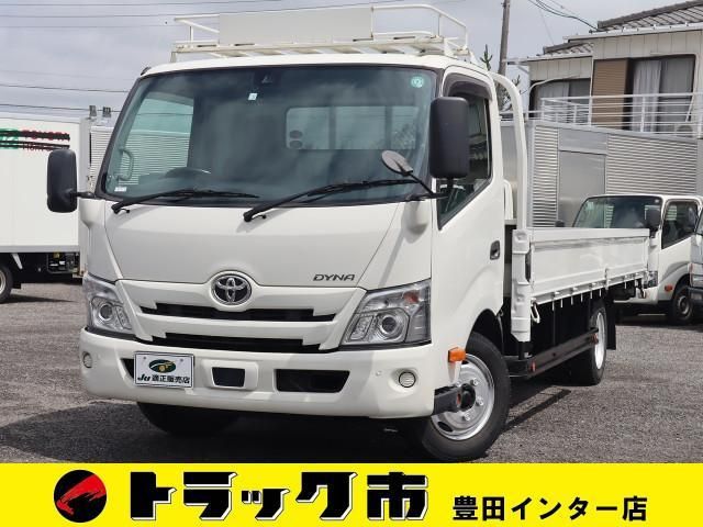 TOYOTA DYNA 2020