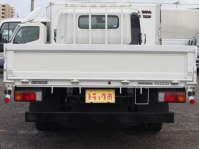 TOYOTA DYNA 2020