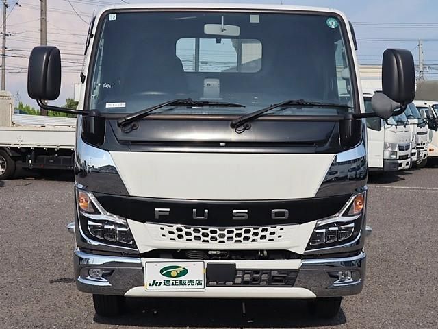 MITSUBISHI CANTER 2021