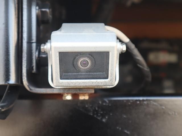 MITSUBISHI CANTER 2021