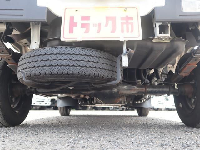 DAIHATSU HIJET truck 2023