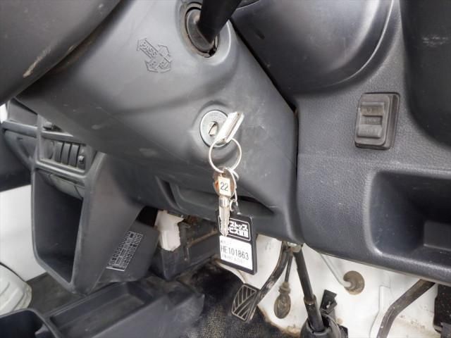 SUZUKI CARRY truck 4WD 2014