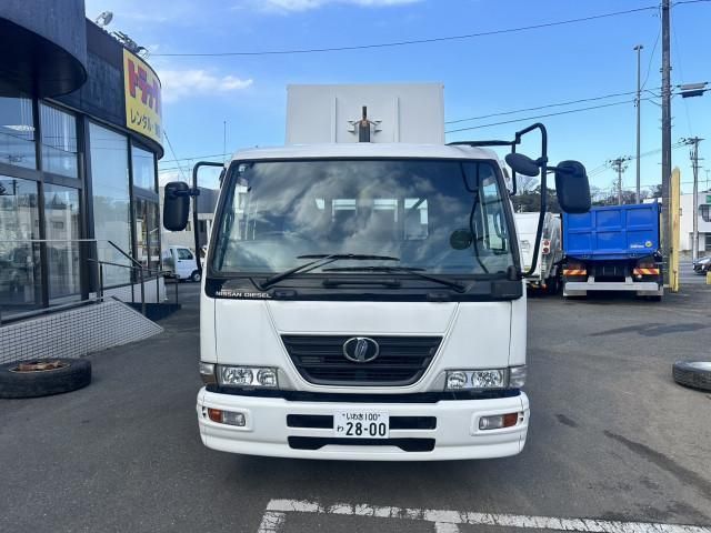 NISSAN DIESEL CONDOR 2006