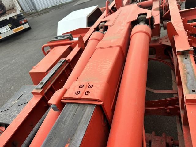 MITSUBISHI FUSOU FIGHTER 2016