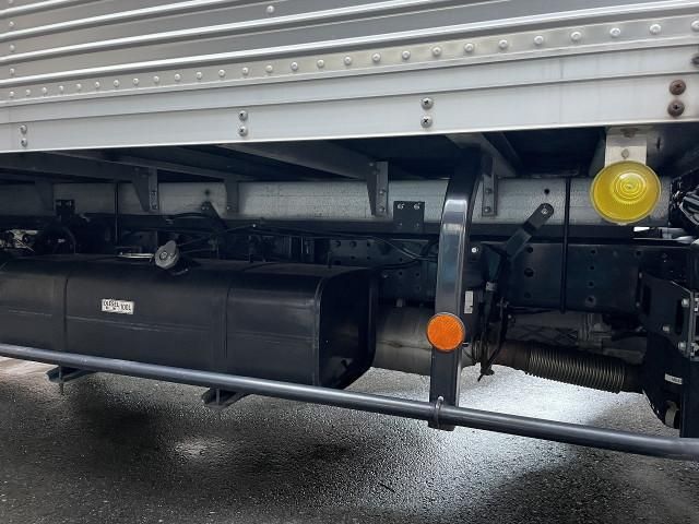 MITSUBISHI CANTER 2017