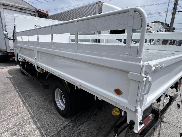 MITSUBISHI CANTER 2014