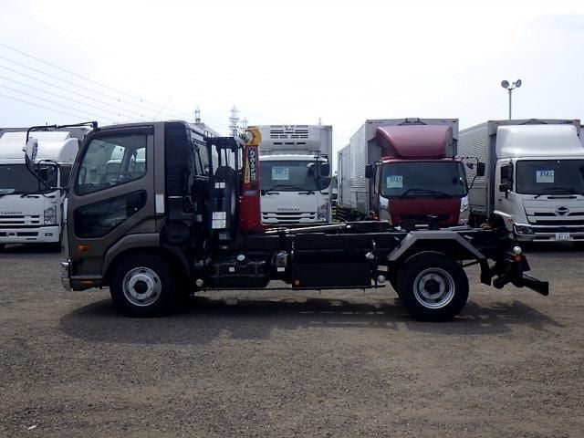 MITSUBISHI FUSOU FIGHTER 2017