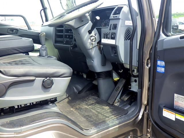 MITSUBISHI FUSOU FIGHTER 2017