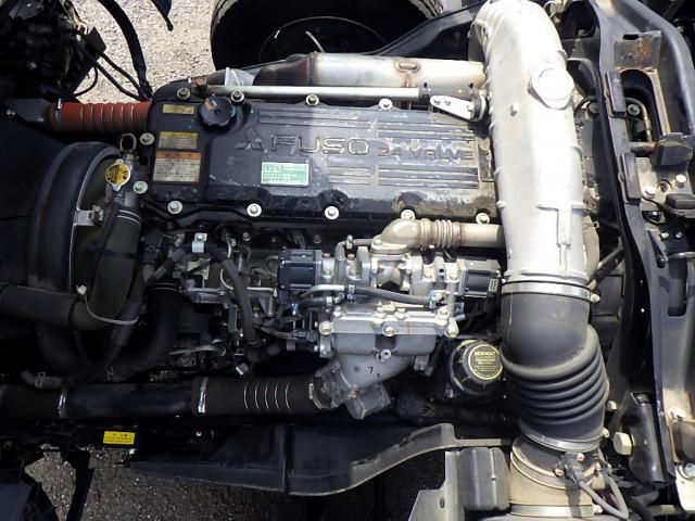 MITSUBISHI FUSOU FIGHTER 2017