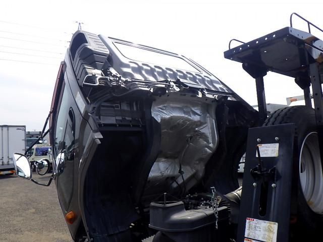 MITSUBISHI FUSOU FIGHTER 2017