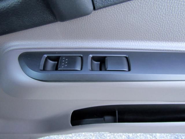 MITSUBISHI CANTER 2024