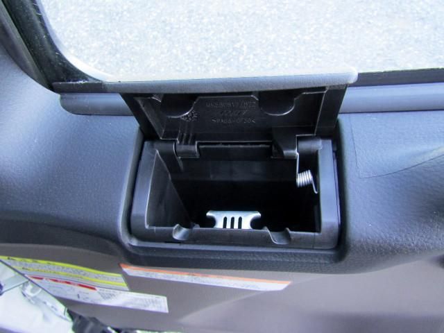 MITSUBISHI CANTER 2024