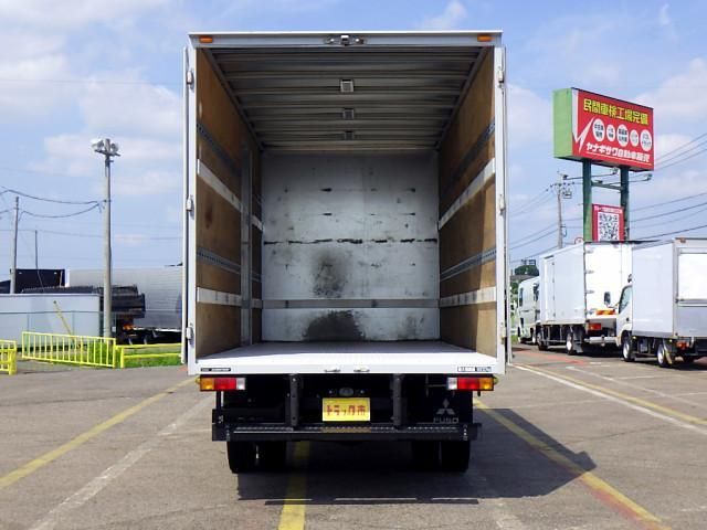 MITSUBISHI CANTER 2021