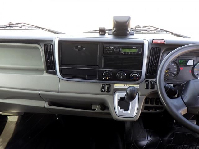 MITSUBISHI CANTER 2021