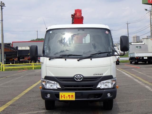 TOYOTA DYNA 2018